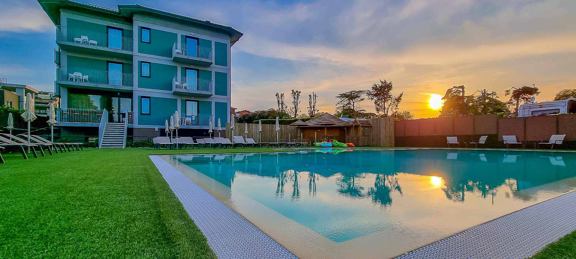 Hotel Peschieradel Garda